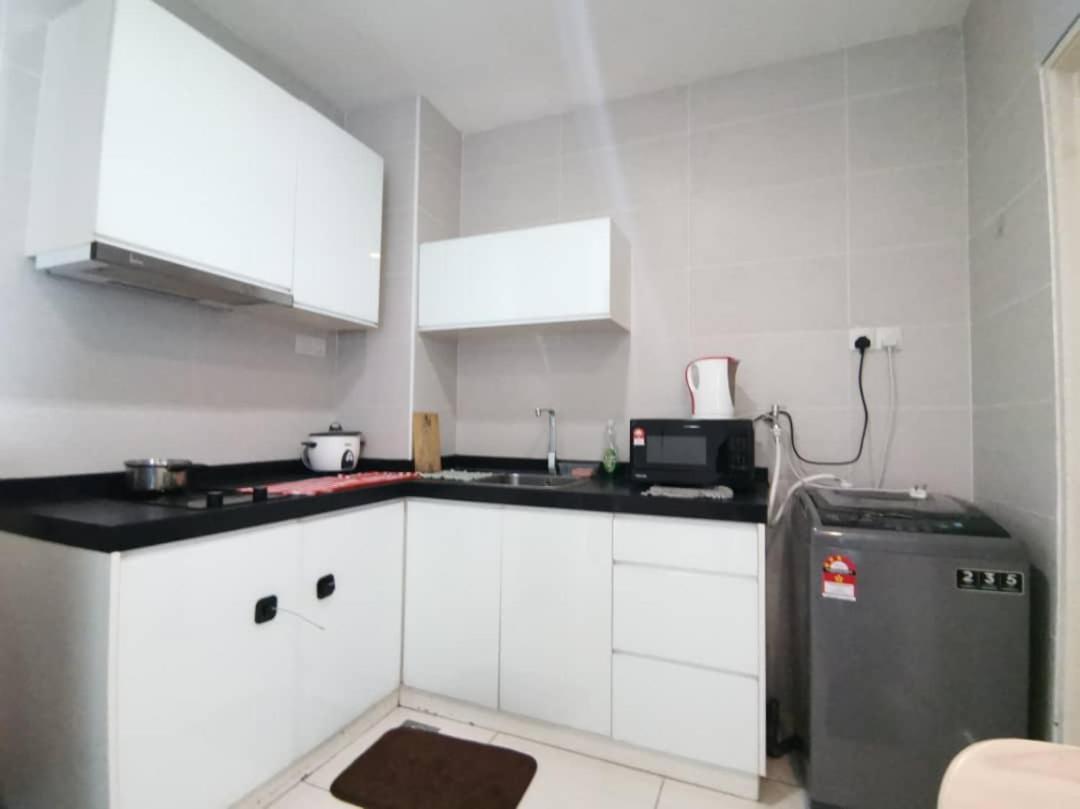 Homestay Kuala Lumpur ; Terminal TBS ; Bukit Jalil Luaran gambar